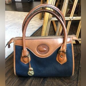 Vintage Dooney & Bourke small handbag